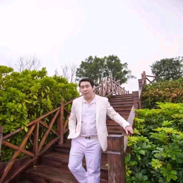 谁与我同醉