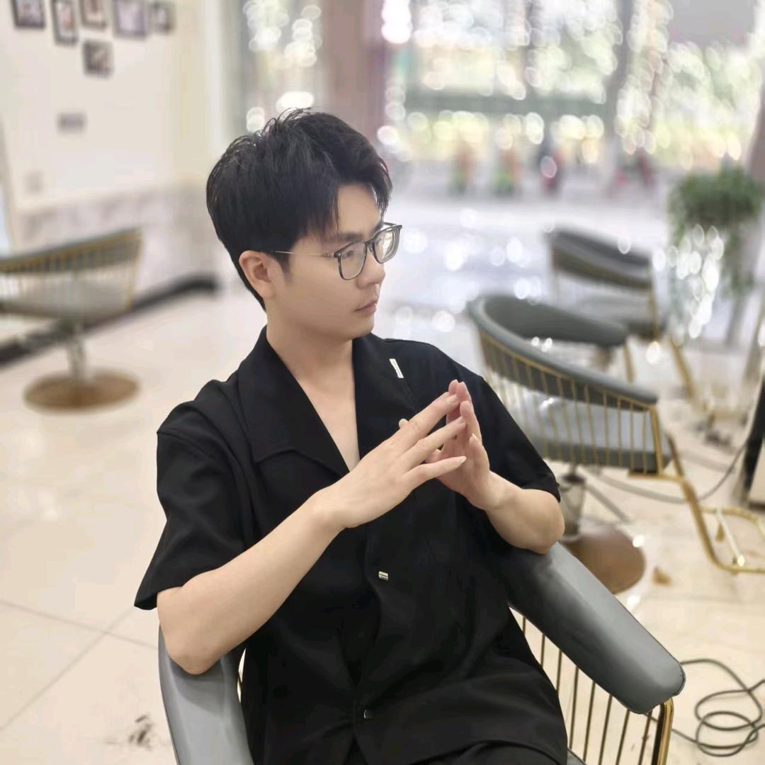 鄂州男士发型  阿照