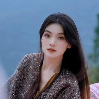 千屿sheila（轻奢衣橱）