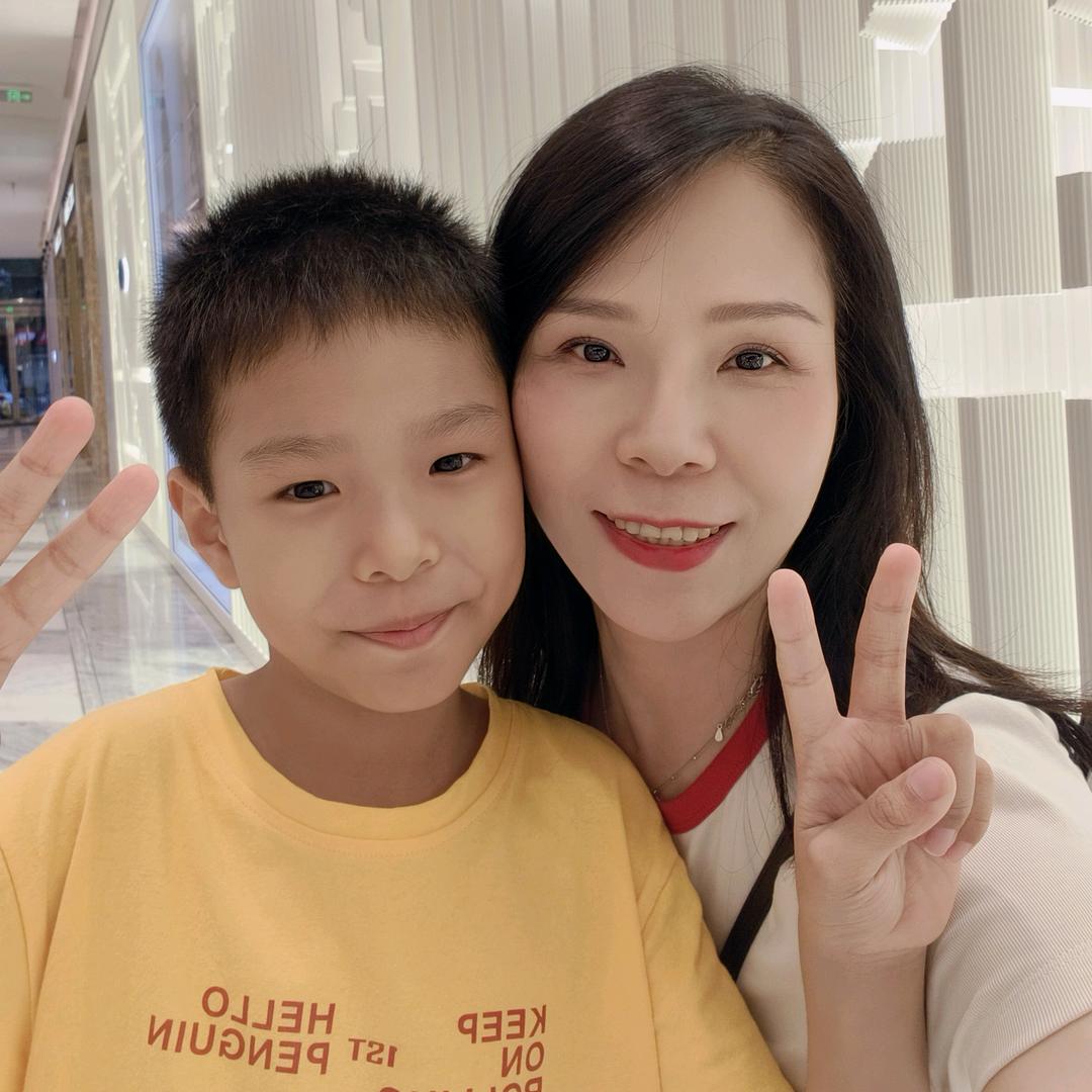 Andy是妈妈的小暖男