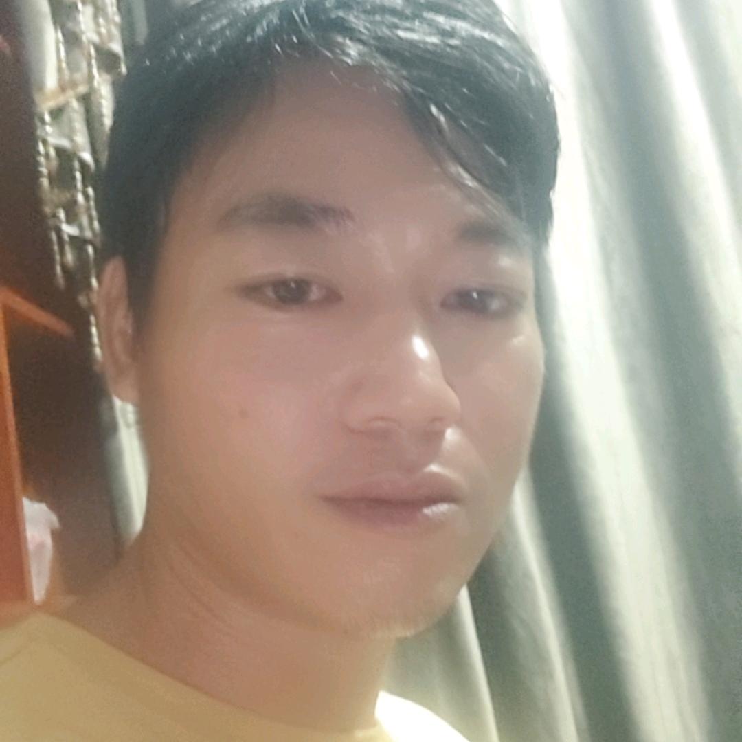 何陈强