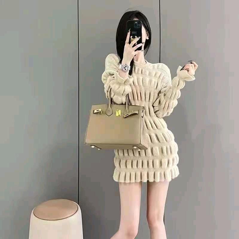 三彩服饰