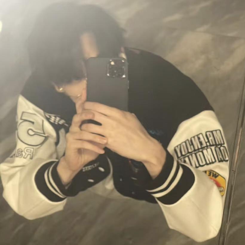 悅芏头像