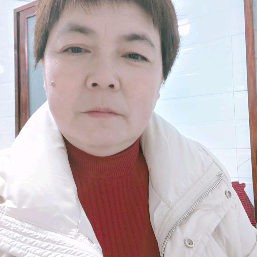 英子