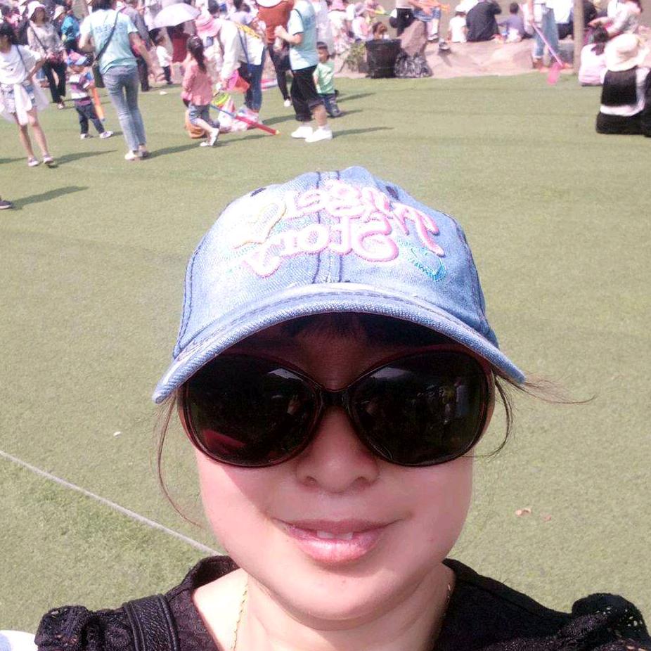 小夏99商贸洗衣液卫生纸卫生巾洗护用品批