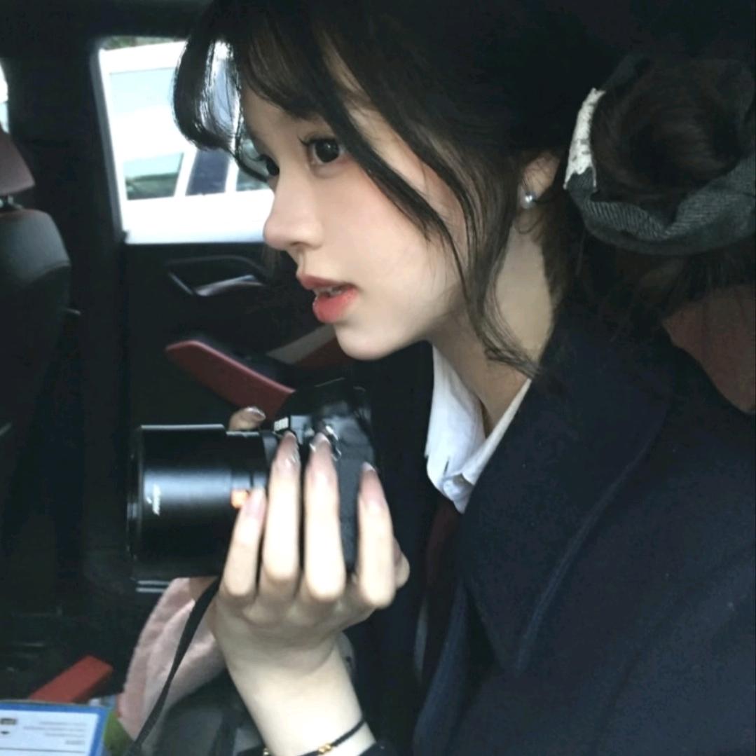 午夜的煎饼🌯.