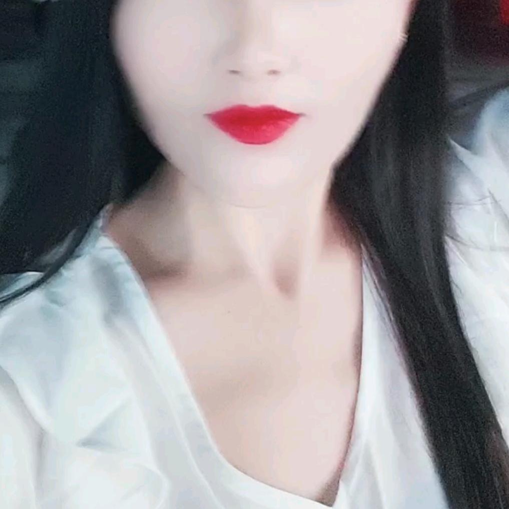 美美爱跳舞