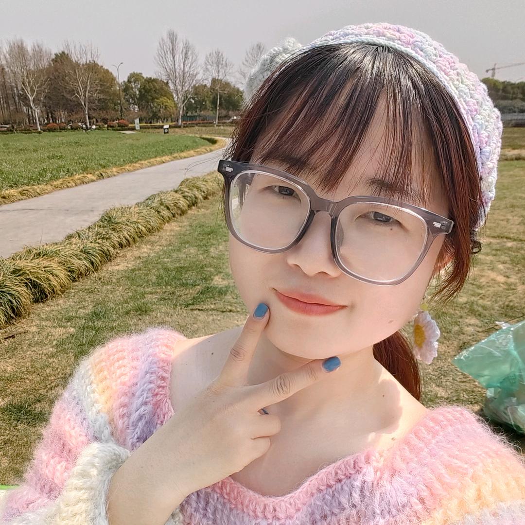 穗🈷️郑好（钩织接🥚中）