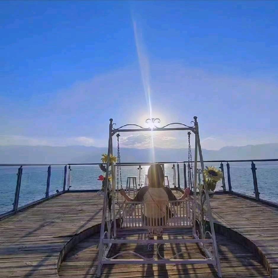 ღ    多啦只是个梦