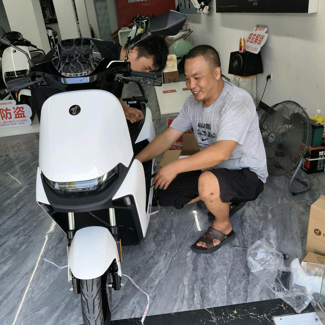 九号真智能电动车(胡场店)