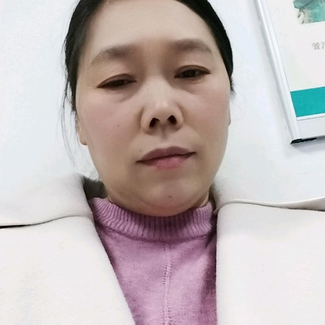 英英远嫁四川回娘家，护理