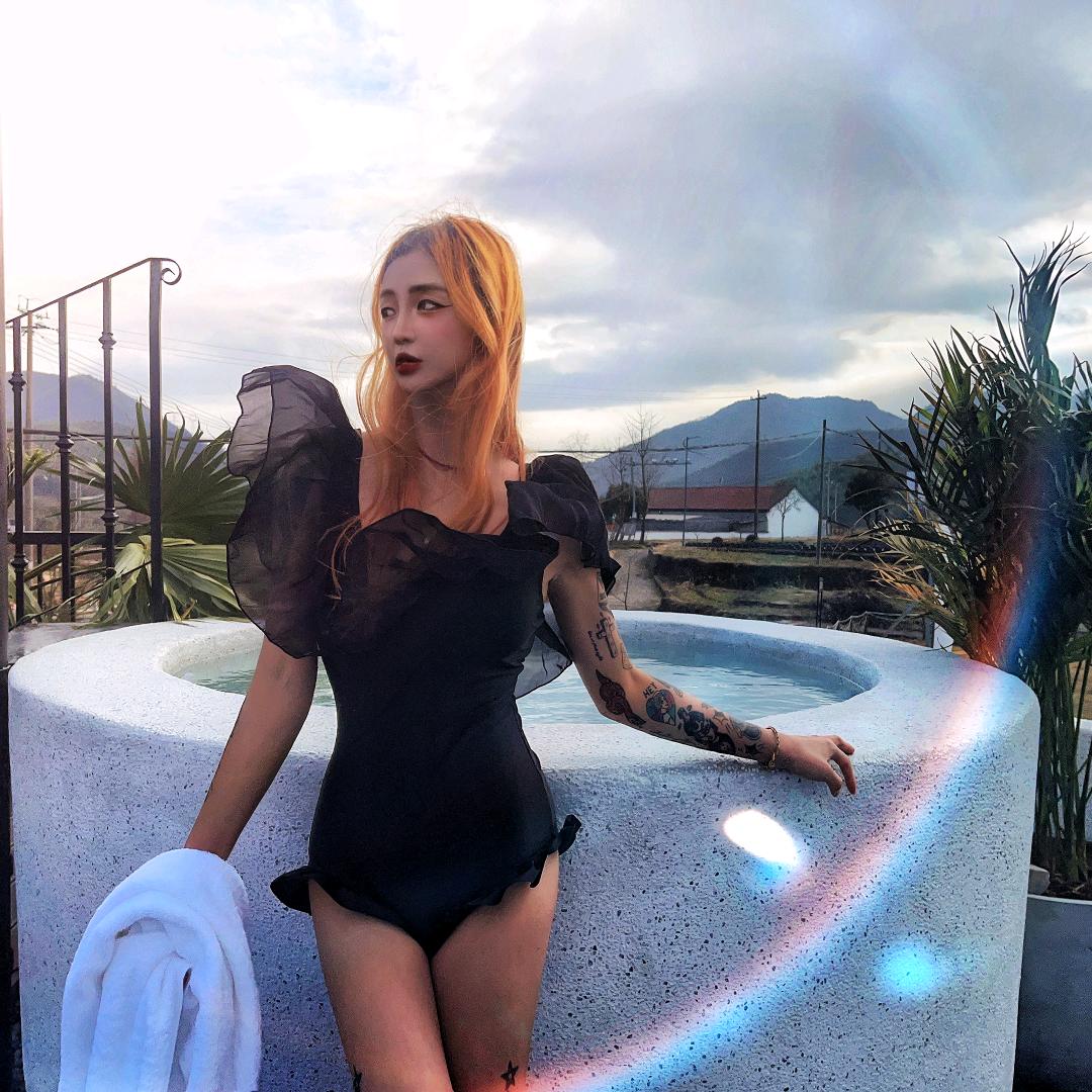 @🌈垫底辣姐~