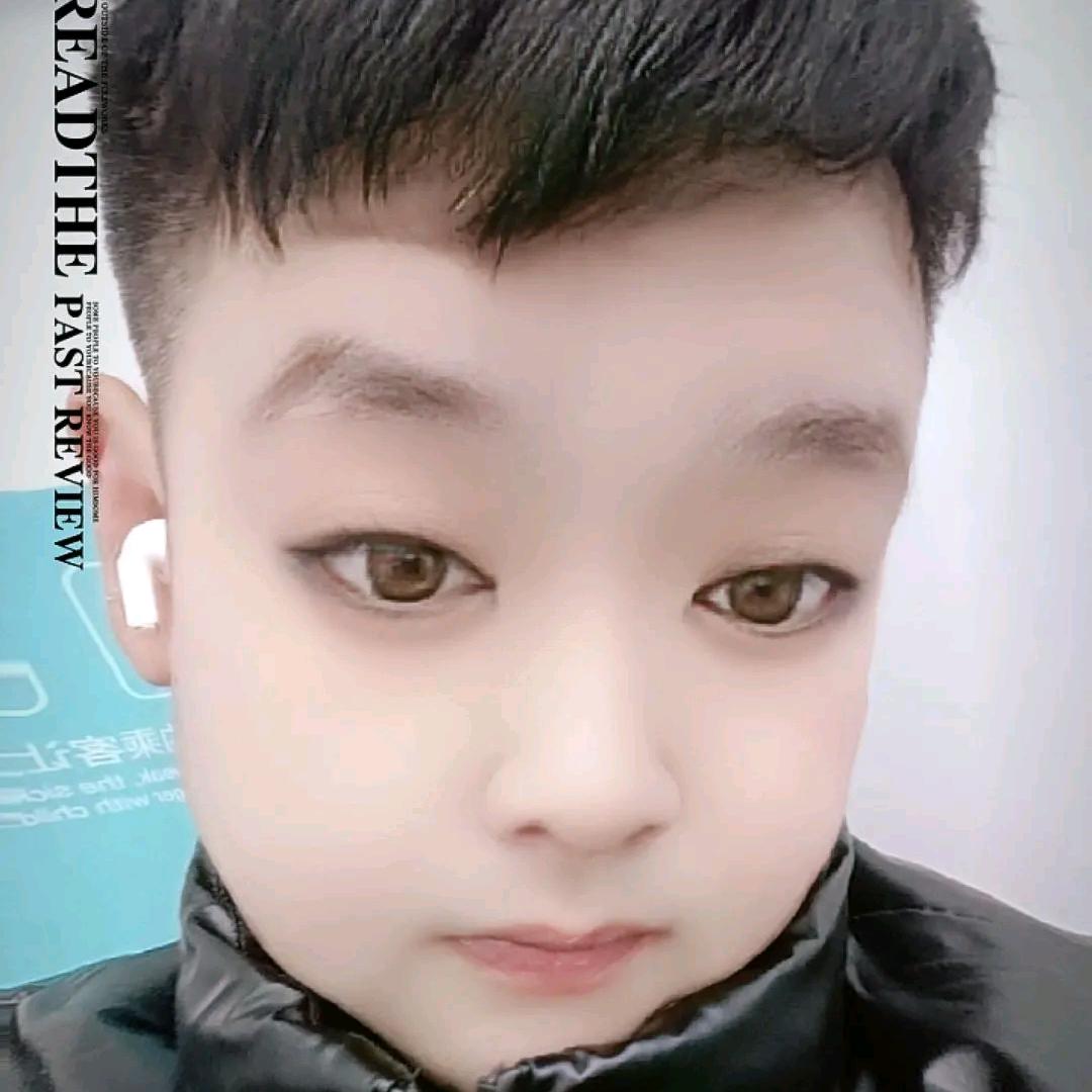 呐殇ぴ太刺眼！执笔ぴ写承诺