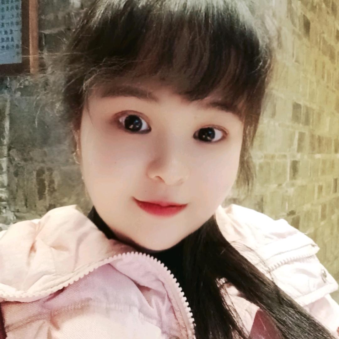 小阳(衣身相伴 泉交河女装店)