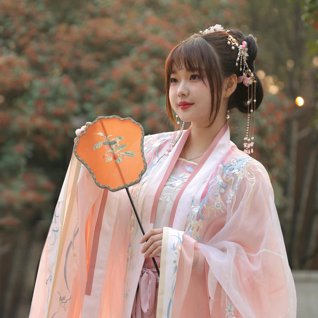 曹小娜