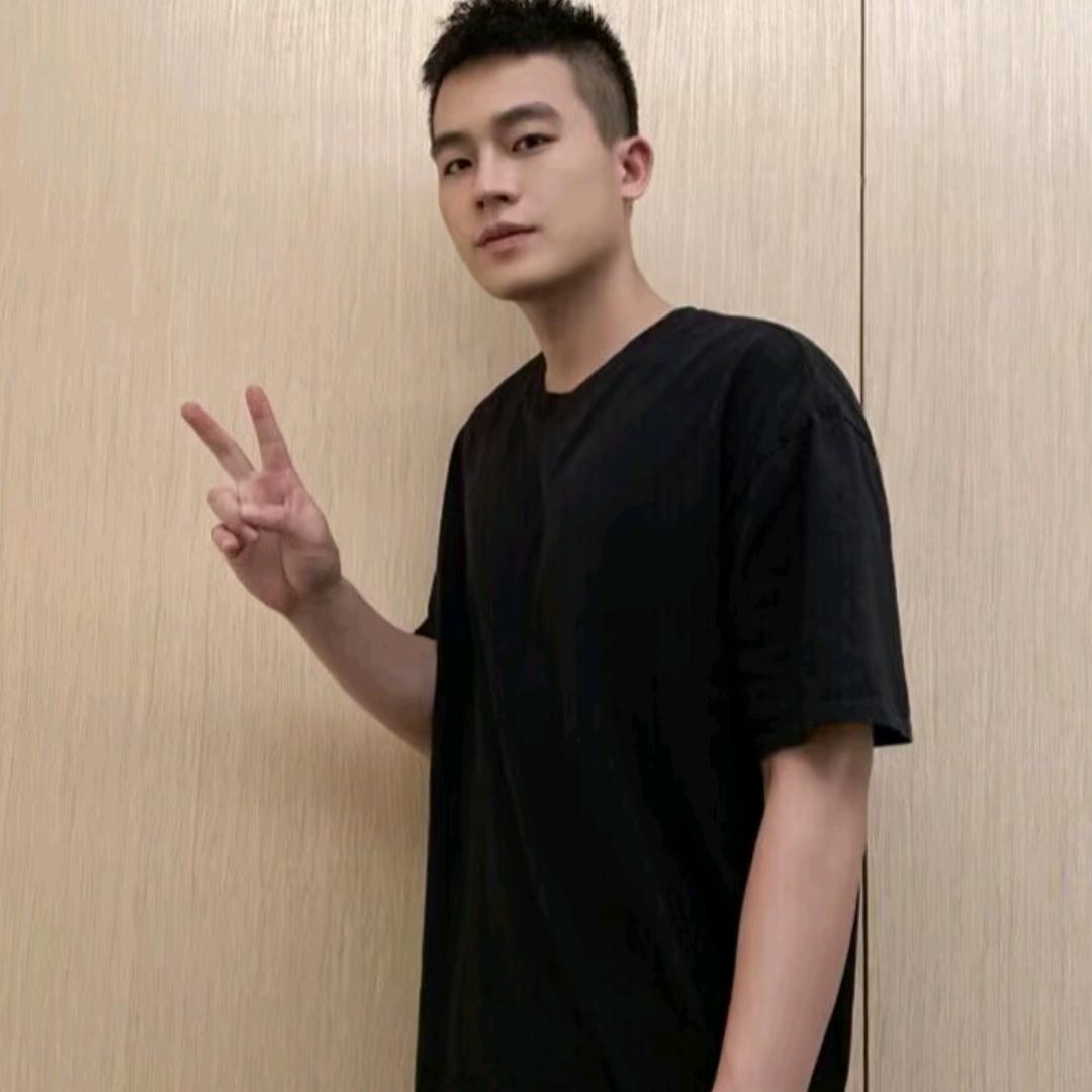 找个程艾影