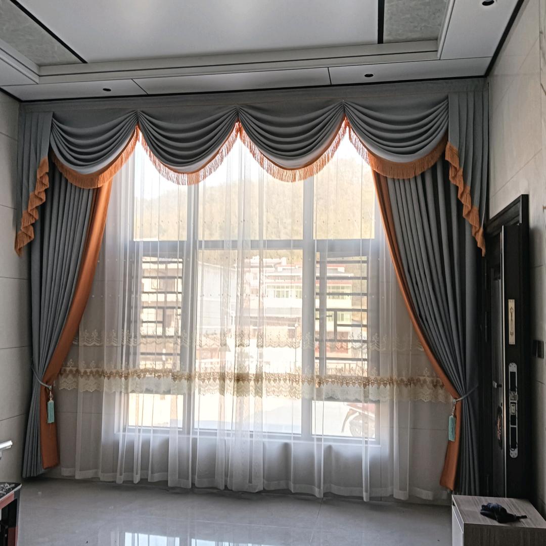 冰之莲（桥亭容容窗帘布艺)