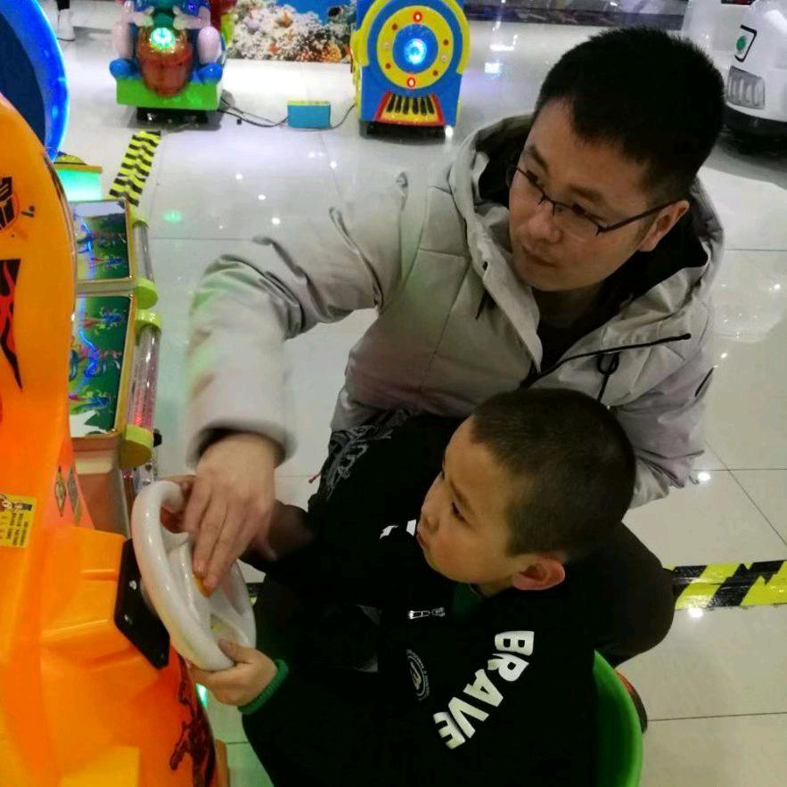 鑫哥全球听闻一刻