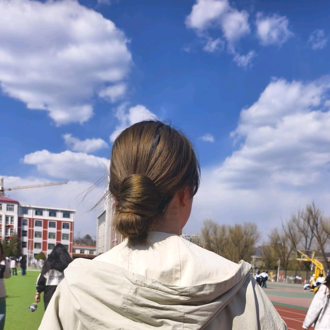 小荆今天瘦了吗