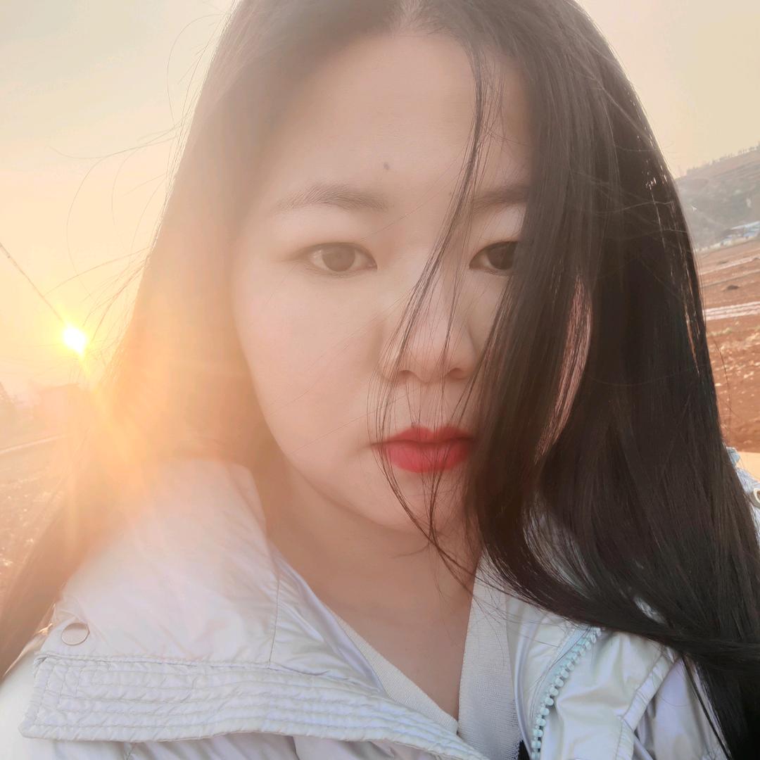 ₍₍ ง(*Ӧ)ว ⁾⁾过客而已，(❁´