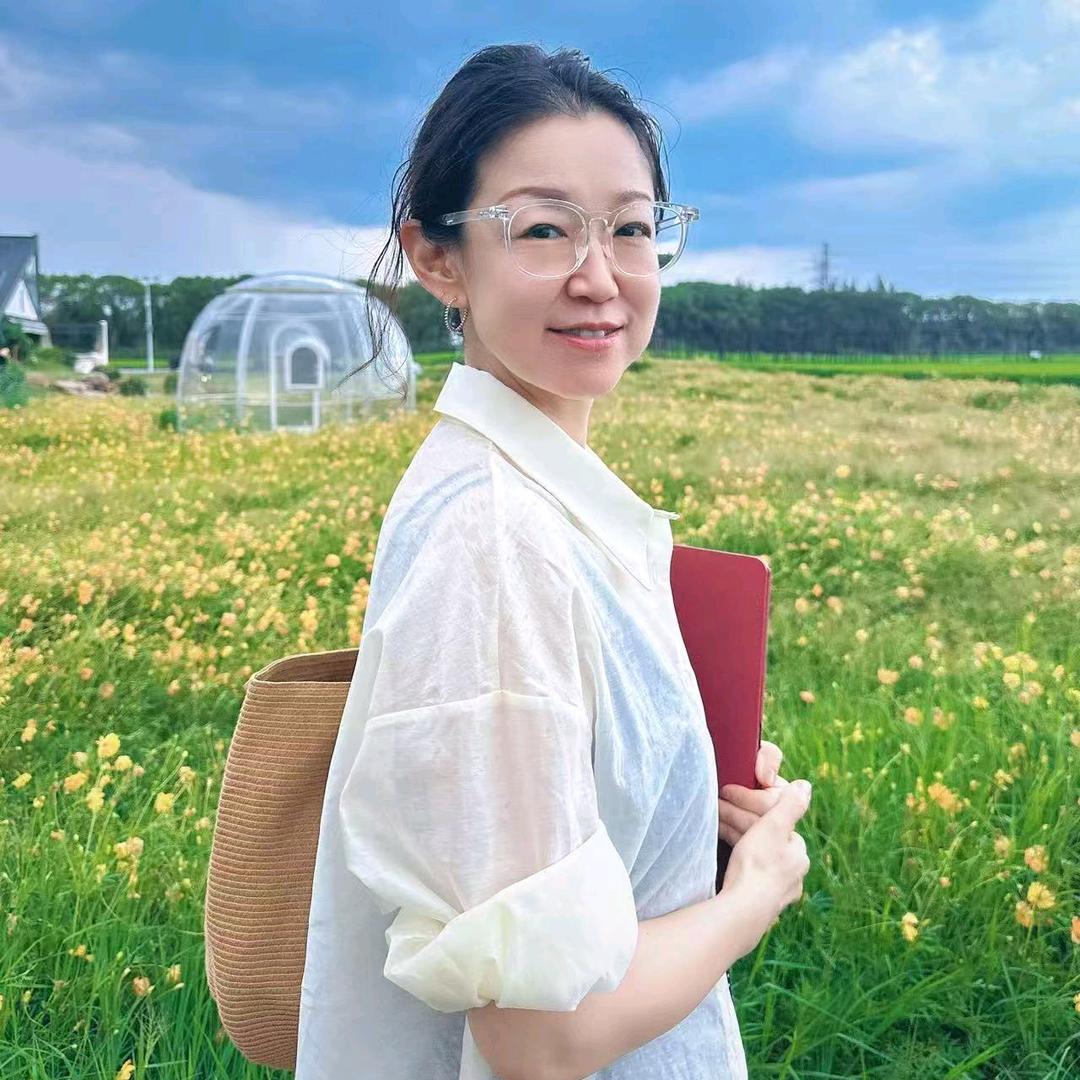 Lily福慧儿的练习室