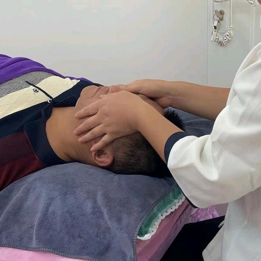乐山小灸推拿馆