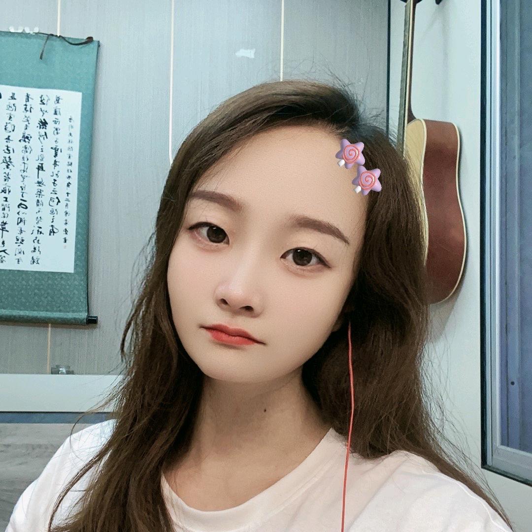 小雪吖😘