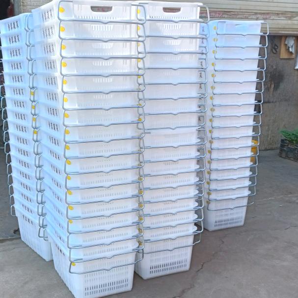 云南新旧塑料蔬菜周转箱、盖布