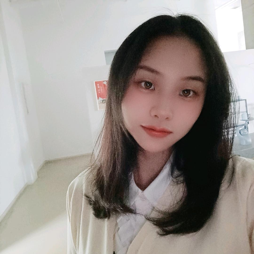 陶润会卖正品尾货的凤凤~