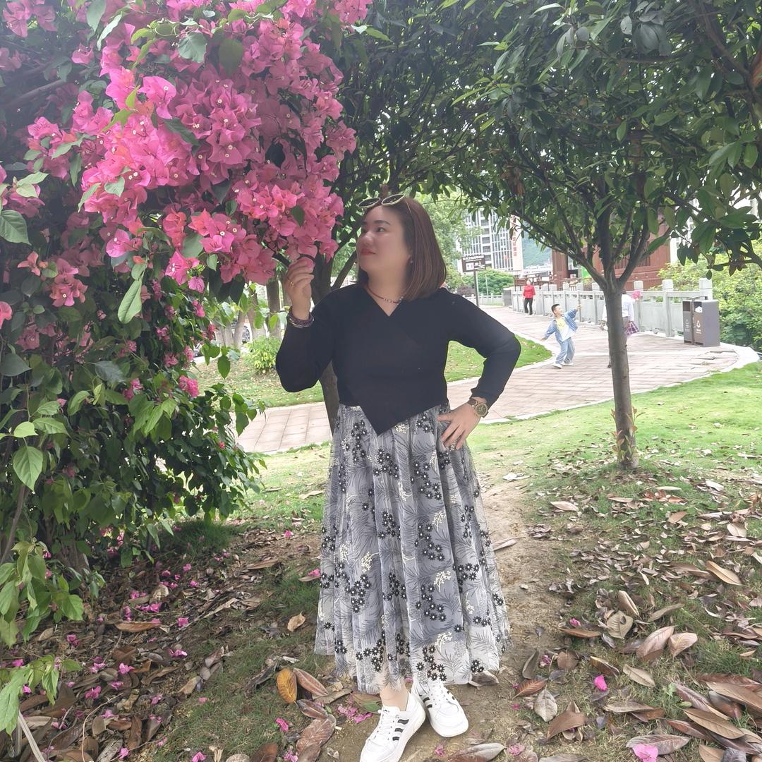 爱财꒰ঌ(˚ᆺ˚)໒꒱爱己❤