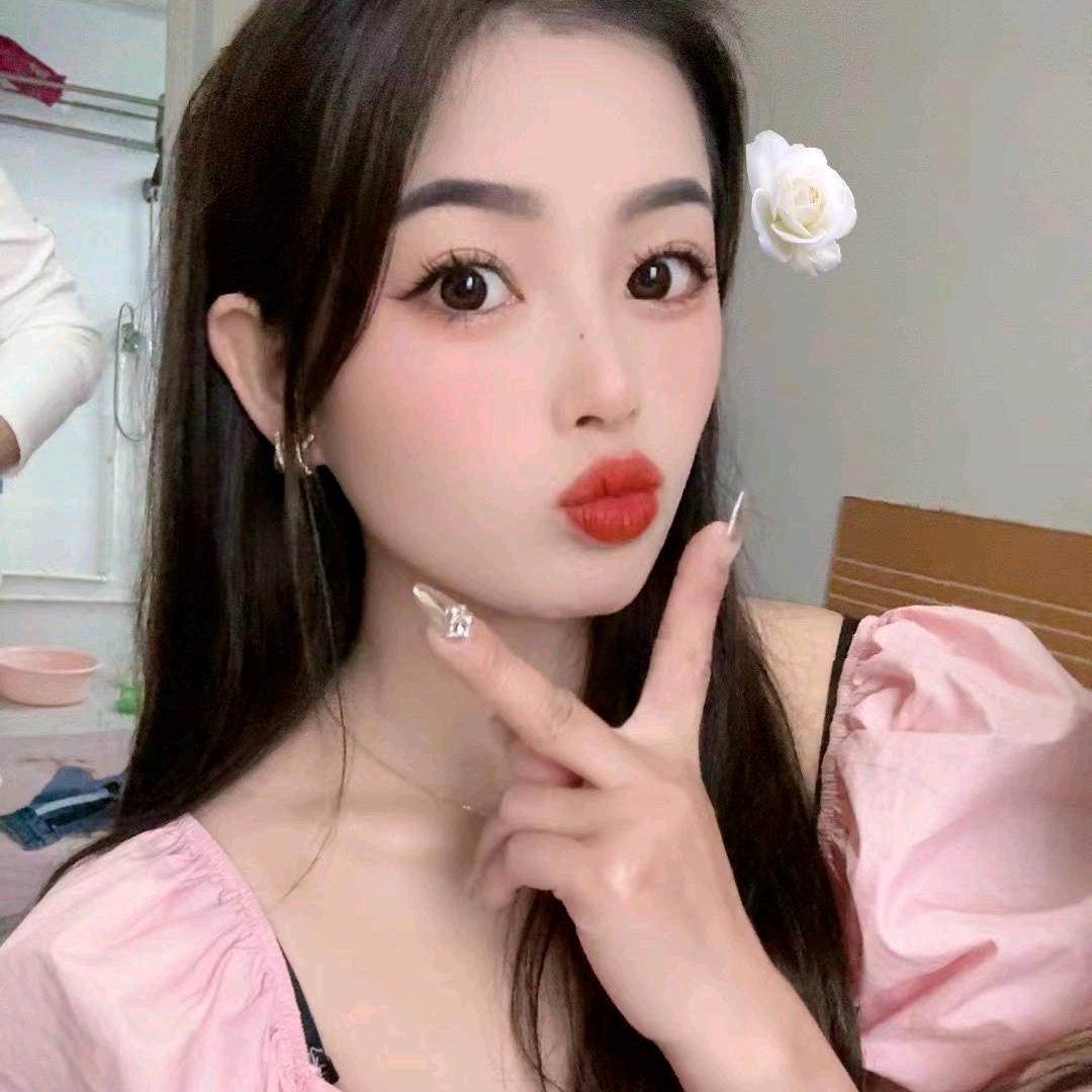 淡定~💋💋💋拒绝连赞