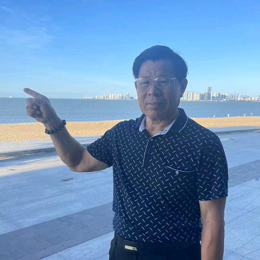 李哥下午18：30开播
