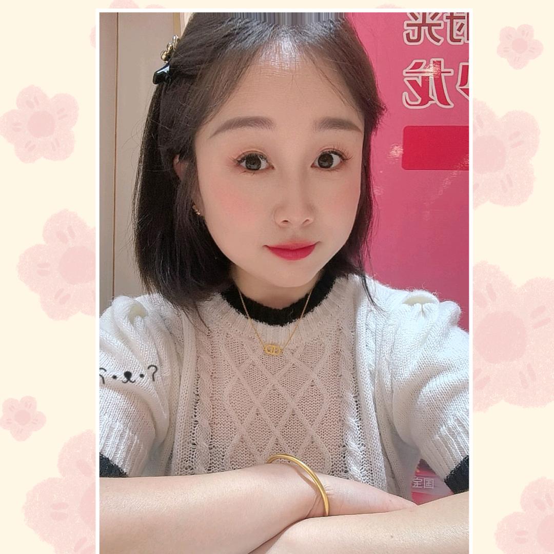 大邑周大生珠宝店经理 张继红