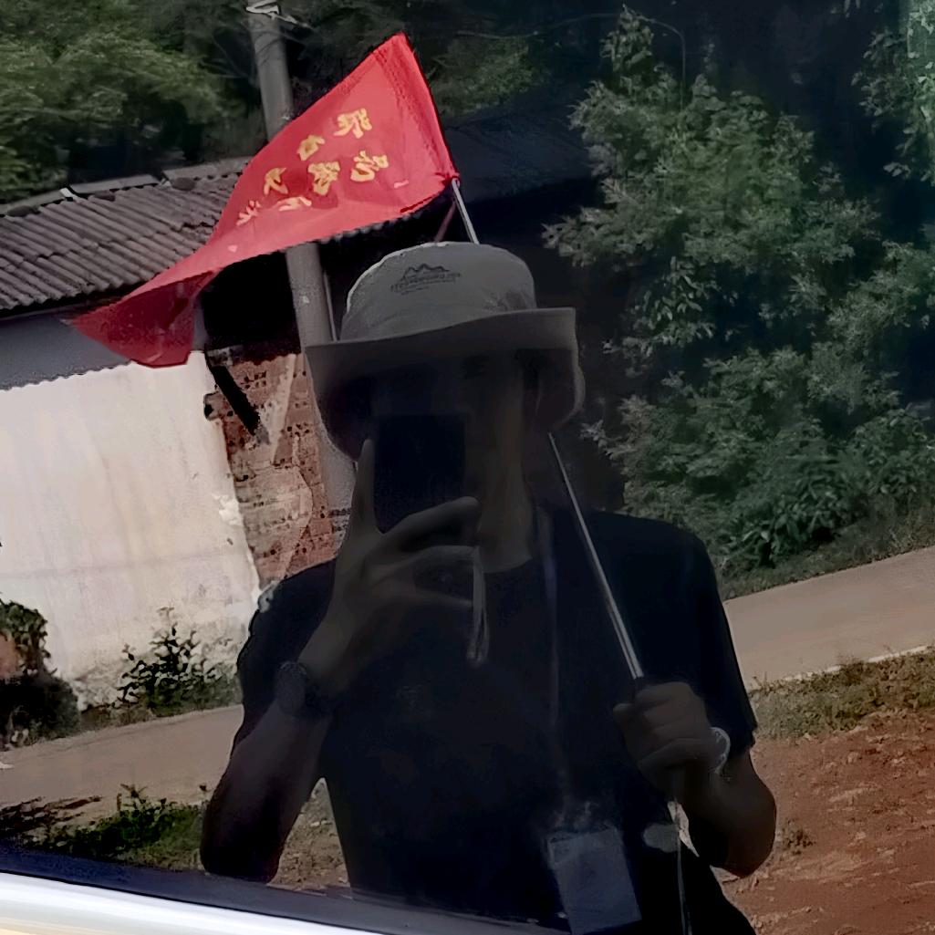 泸州旅游小张