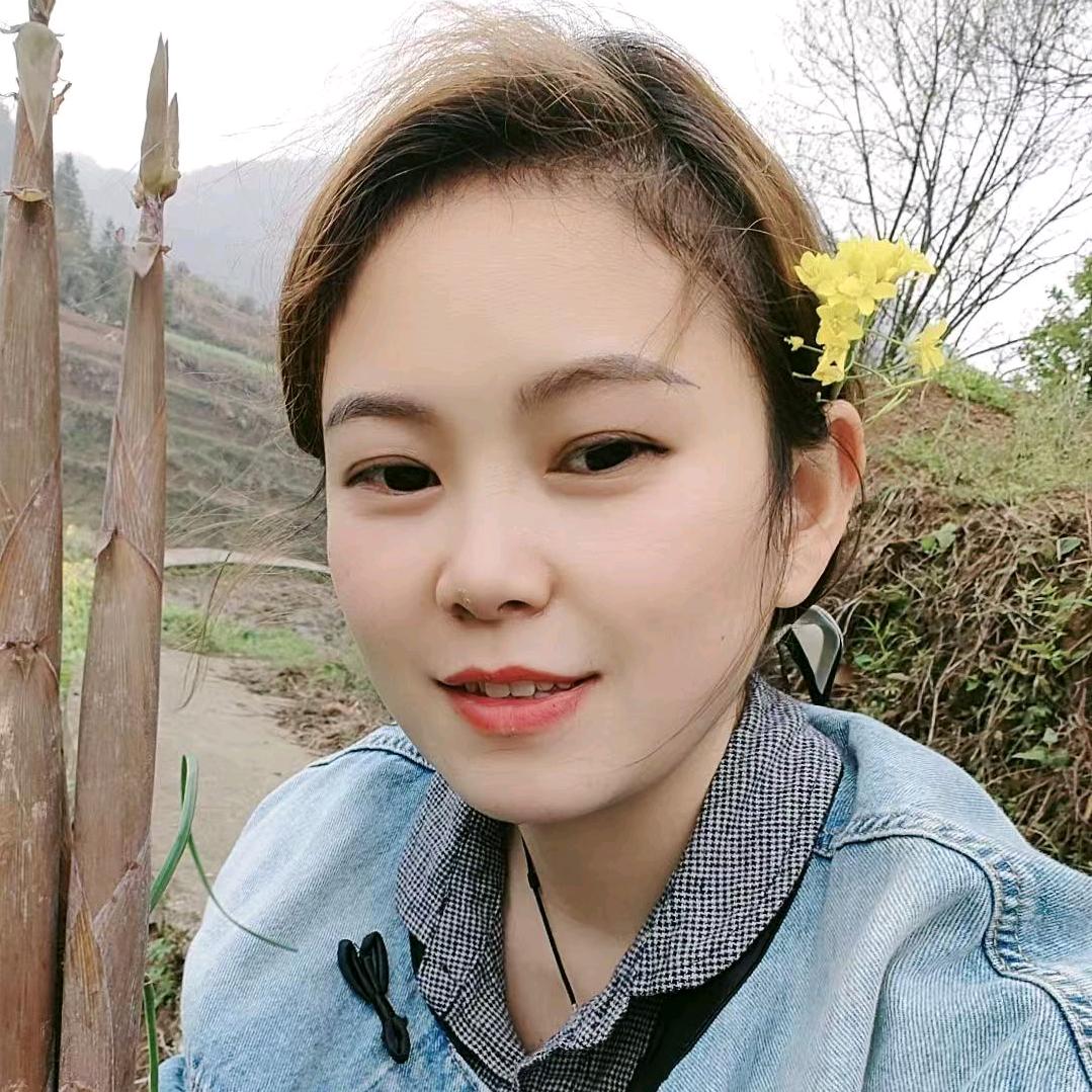 燕子与舅妈