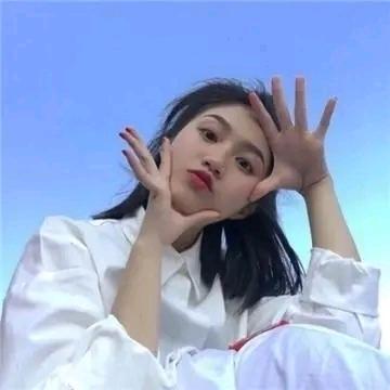 妞妞的睡衣日记