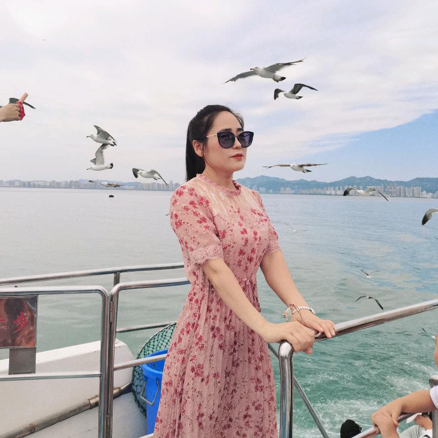 老洛阳涮牛肚·霸越（东湖方舟店）婷姐