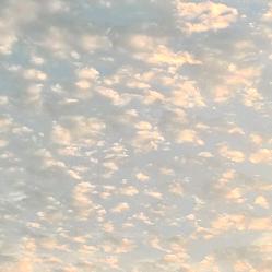 天亮了再睡😃🌈