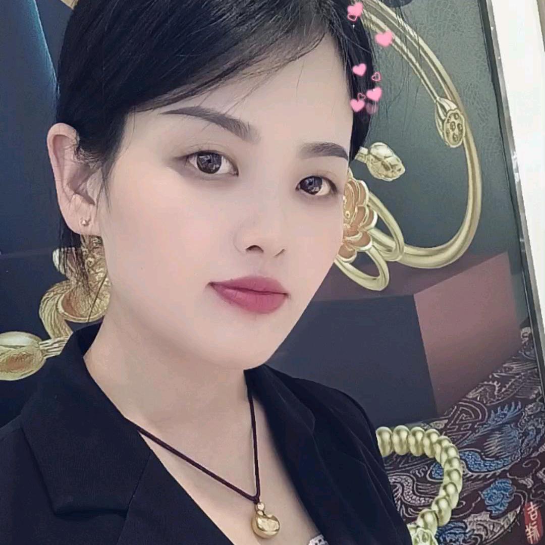珠宝小姐姐（苗家阿妹）