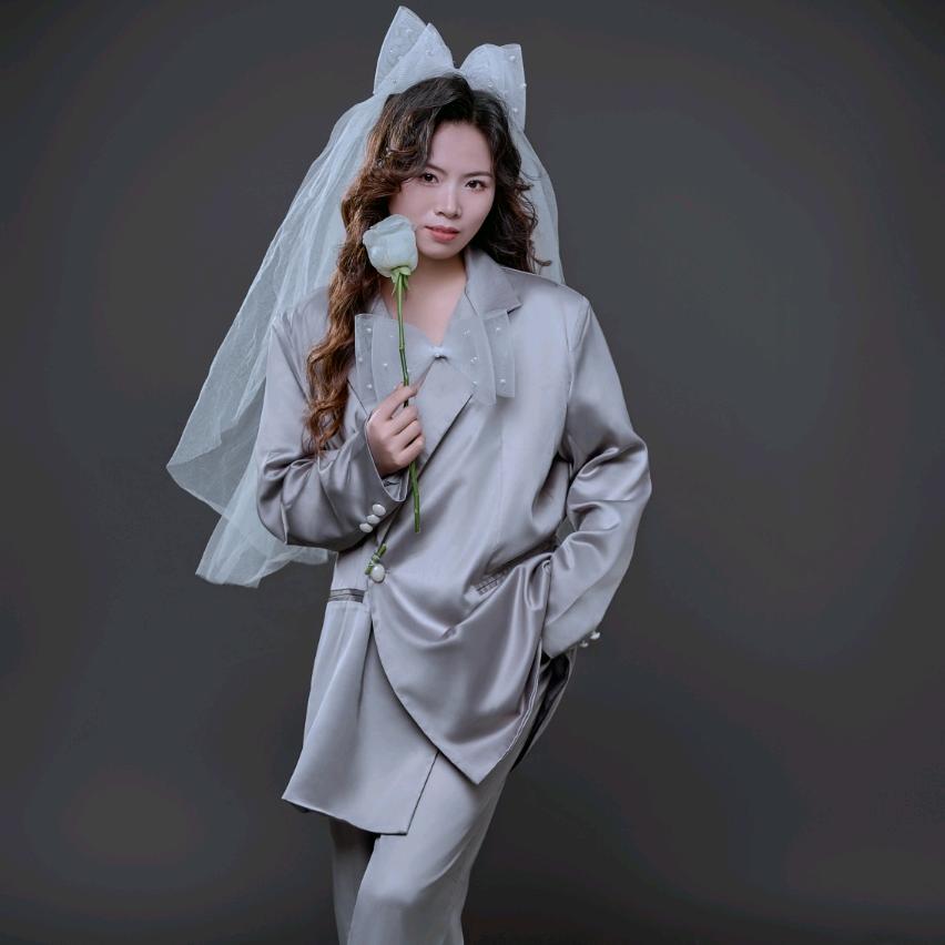 丹妹儿，