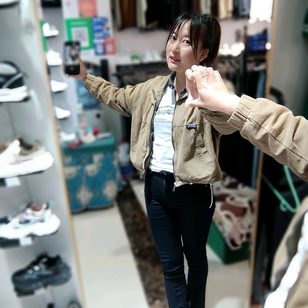 铃铃（学跳舞）