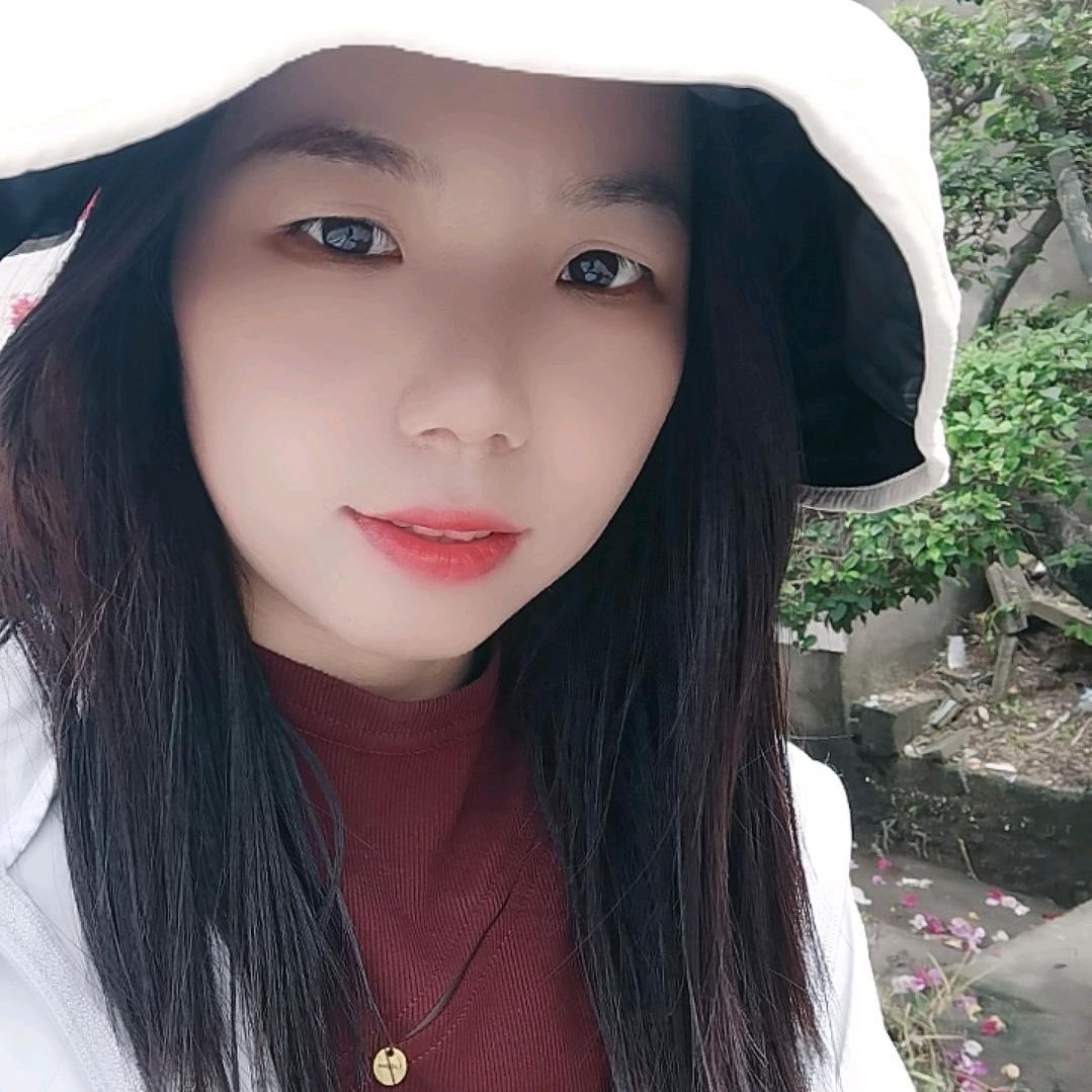 莹莹