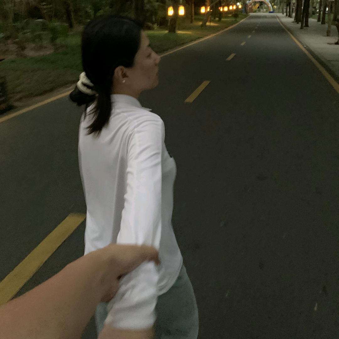 会翻身的小咸鱼