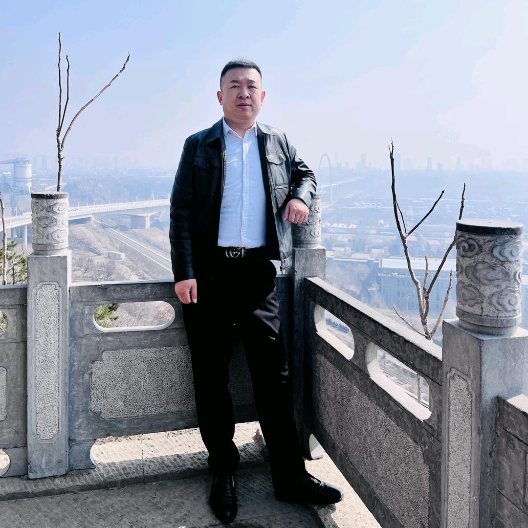 鹏先生：酒店餐饮职业经理人