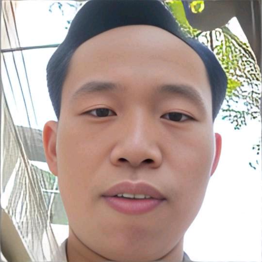 张健找个美女抱抱