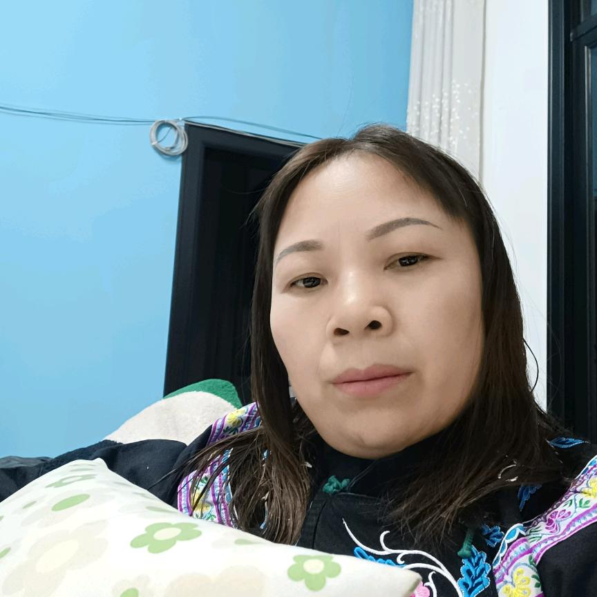 一个人好孤单。