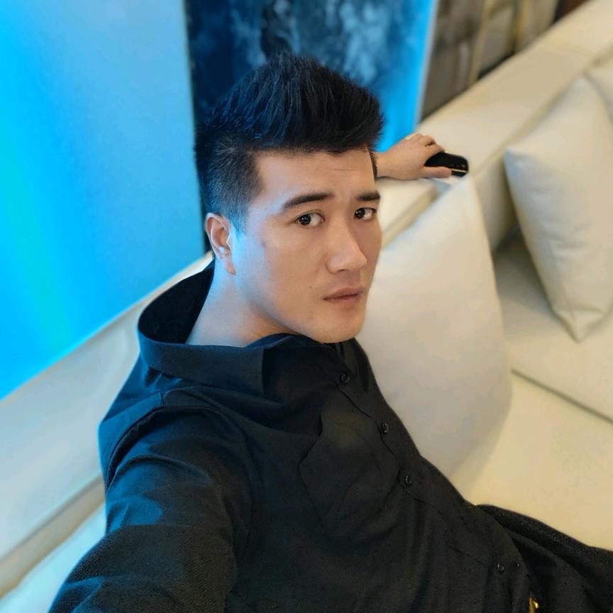 老胡~西安北郊商K预约