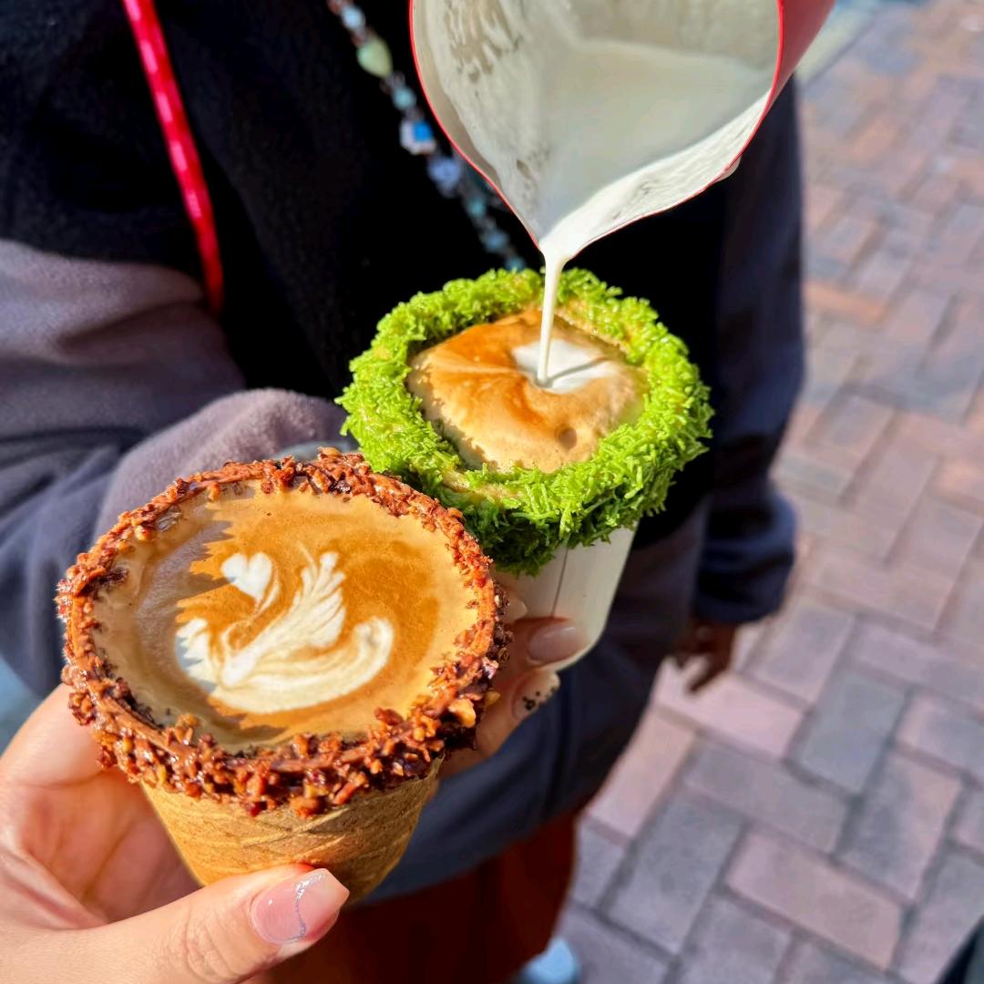 冰淇淋蛋筒总店