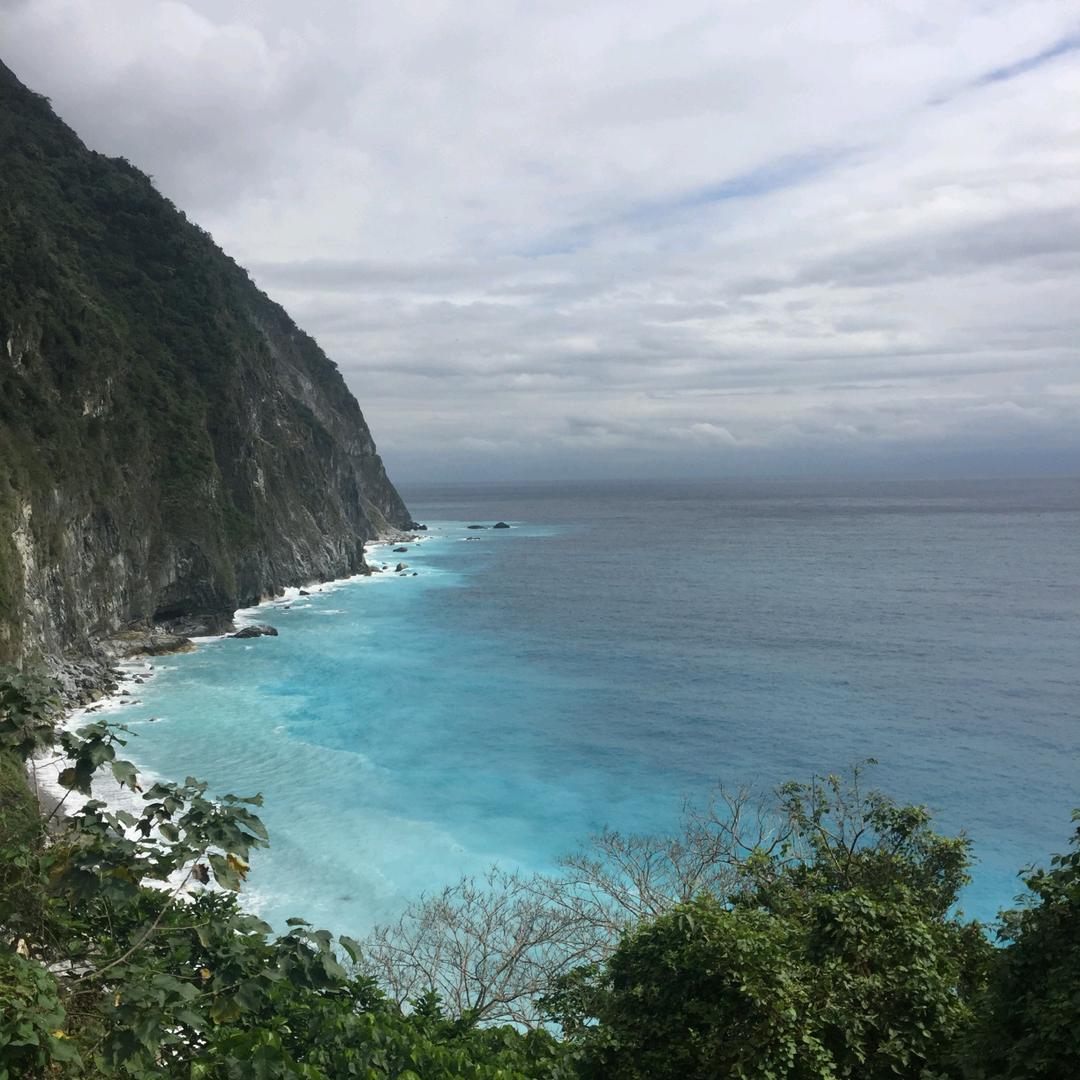 白胖胖