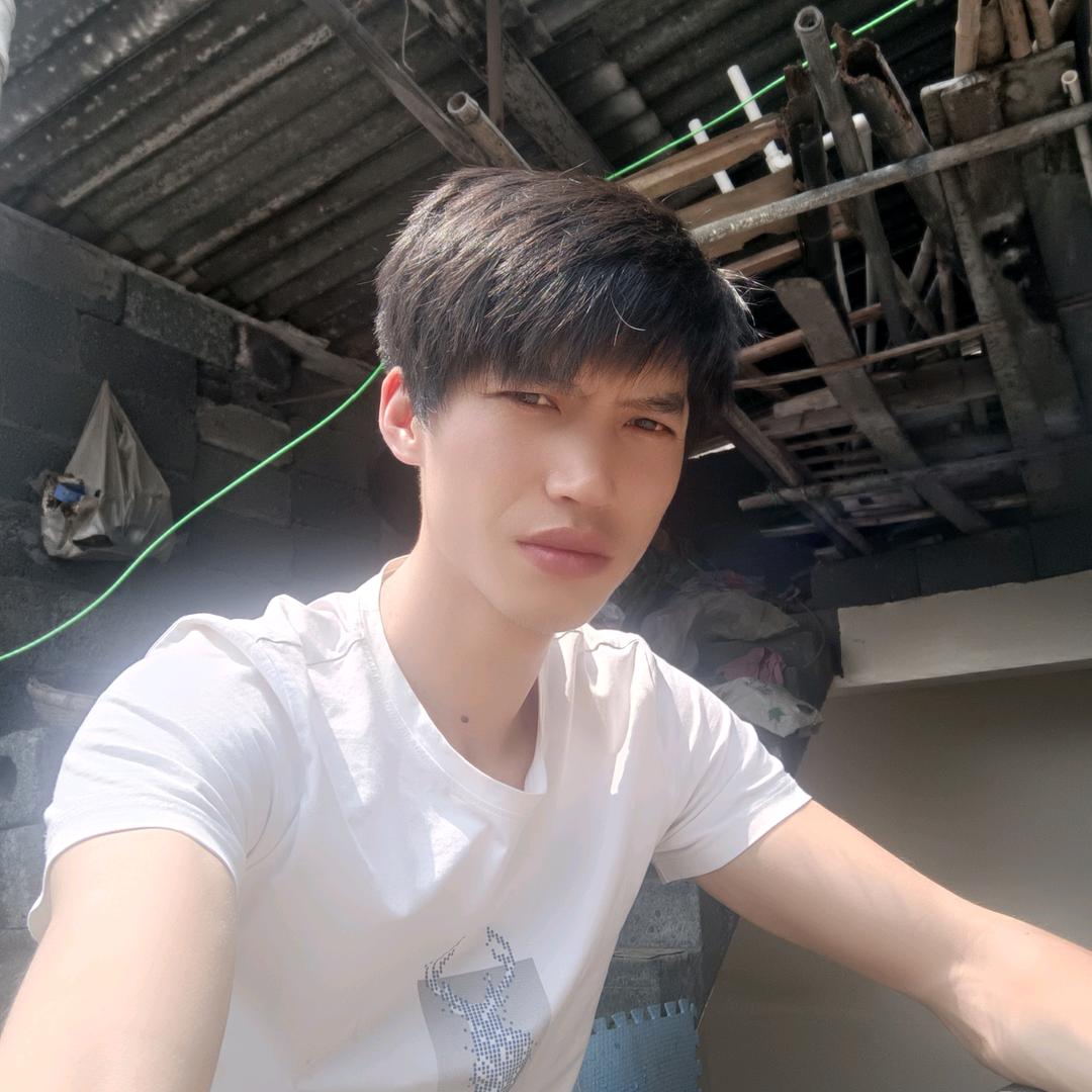 云南龙哥，